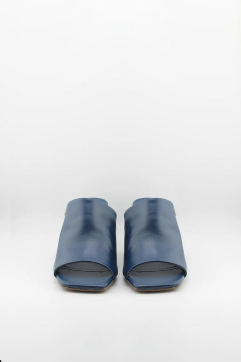 Jorge Bischoff Elegant Leather Block Heel Mules